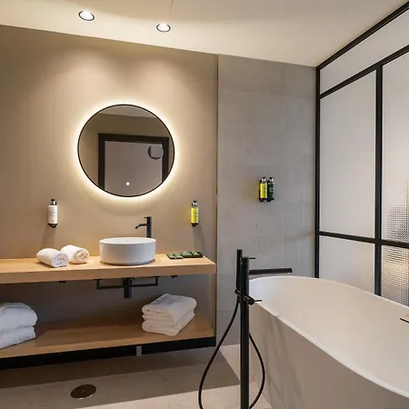 Hotell Sercotel Esteoeste Lugo