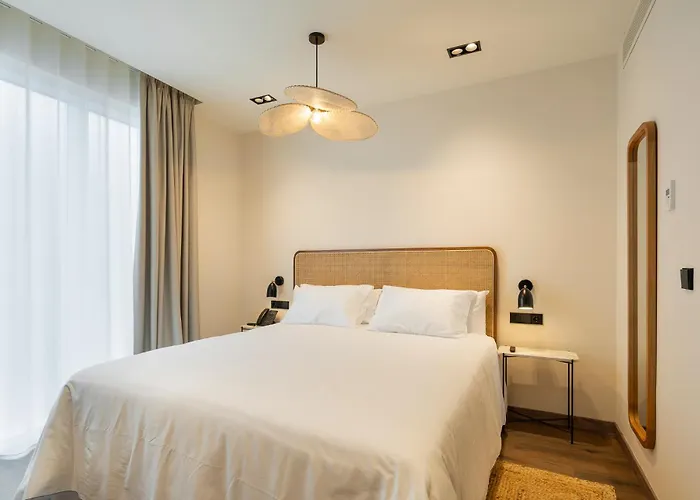 Otel Sercotel Esteoeste