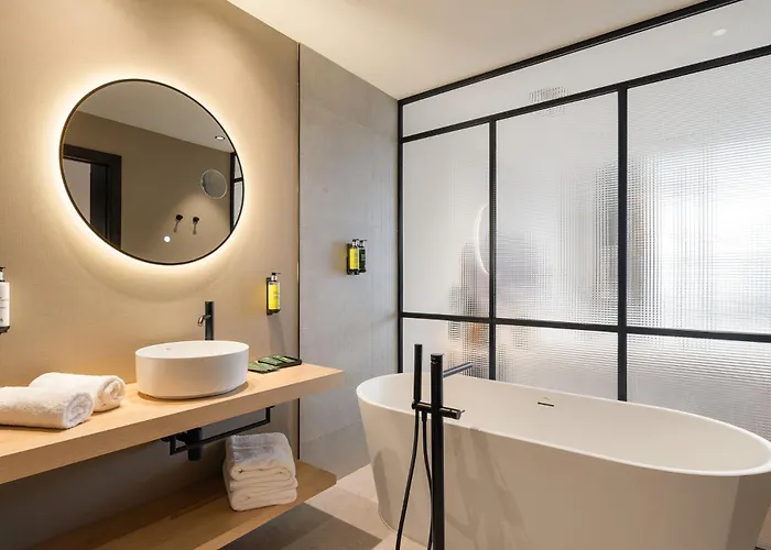 Sercotel Esteoeste Otel 4*