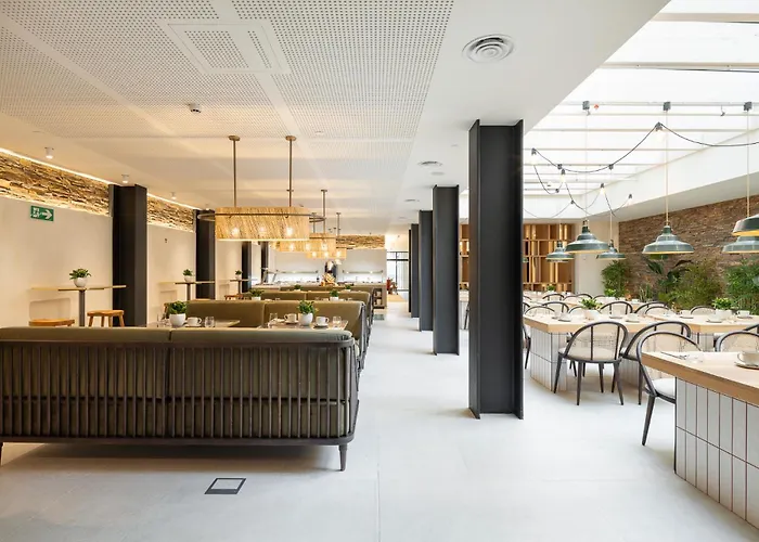 Otel Sercotel Esteoeste 4*