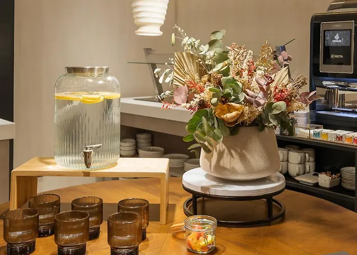 فندق Sercotel Esteoeste