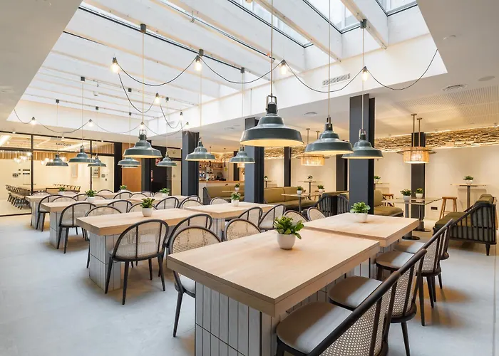 酒店 Sercotel Esteoeste 卢戈