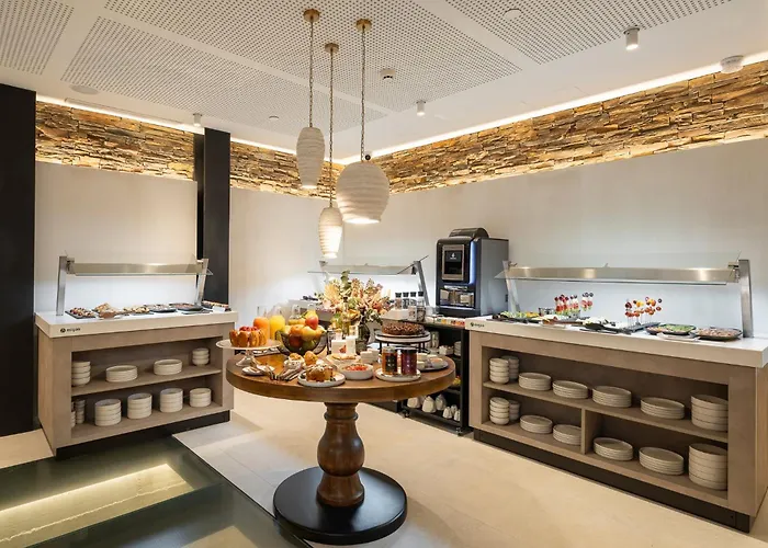 Sercotel Esteoeste Otel 4*